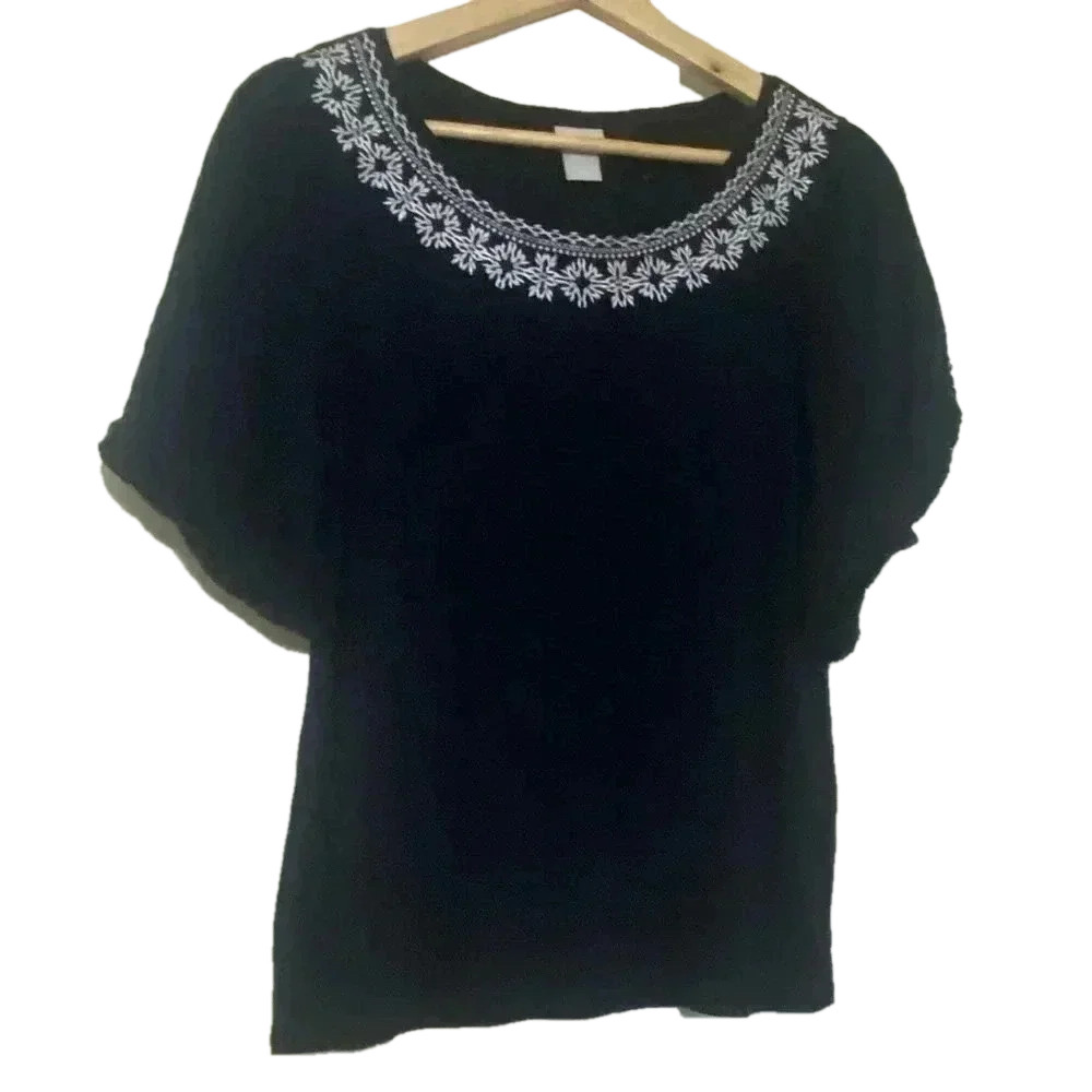 Chicos 100% Linen  Tulip Sleeve Embroidered Fringe Navy Blue casual top size M